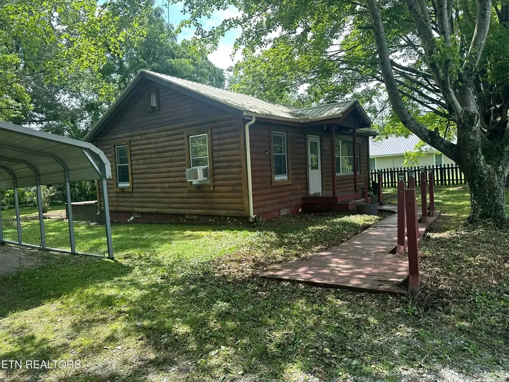 538 Harding Road Jamestown TN 38556