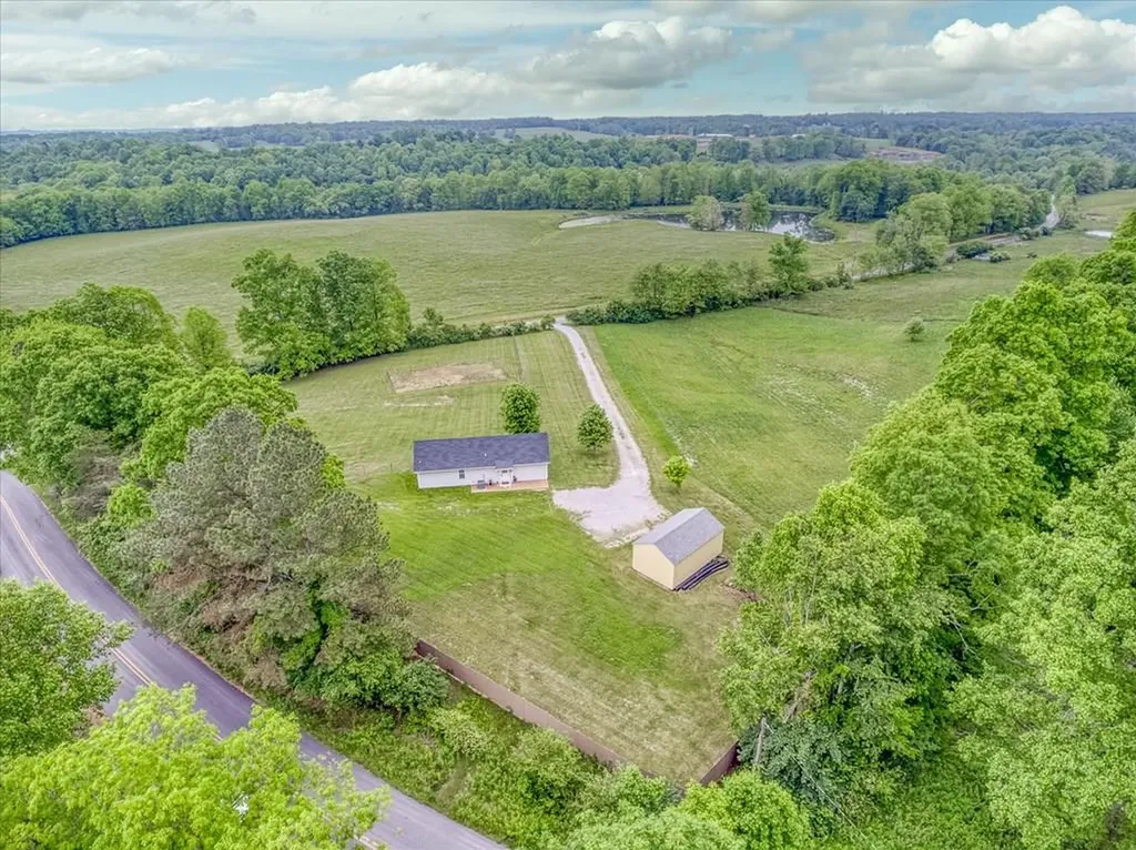 1447 Dykes Road Crossville TN 38571