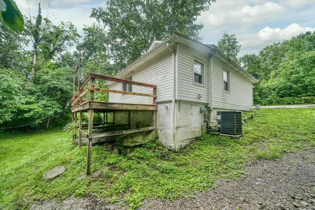 6608 Highway 70 E. Cookeville TN 38506