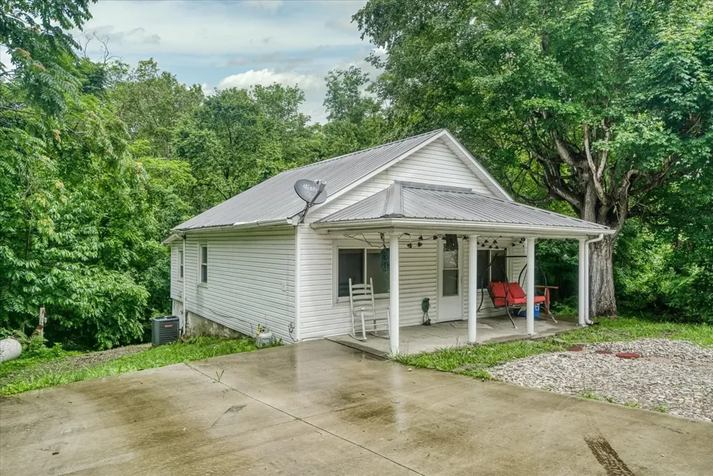 6608 Highway 70 E. Cookeville TN 38506