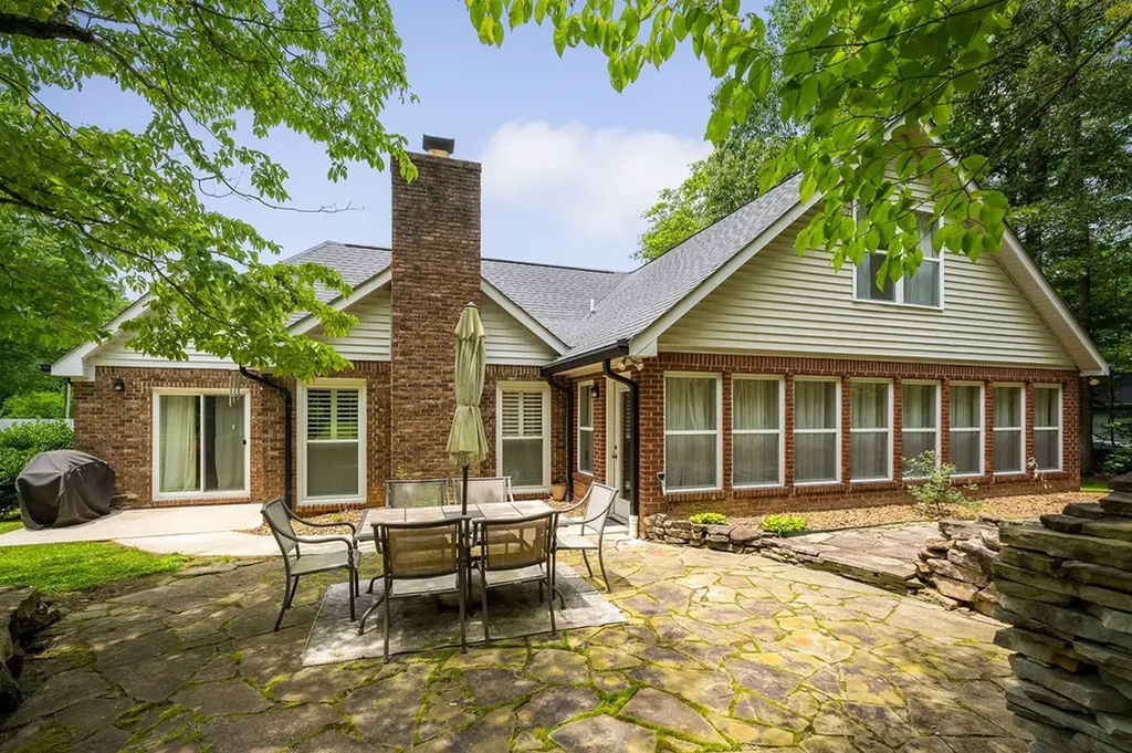 755 Fireside Drive Cookeville TN 38501