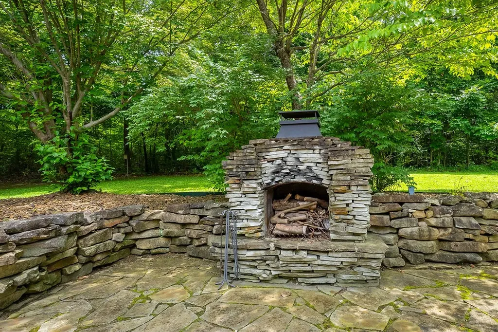 755 Fireside Drive Cookeville TN 38501