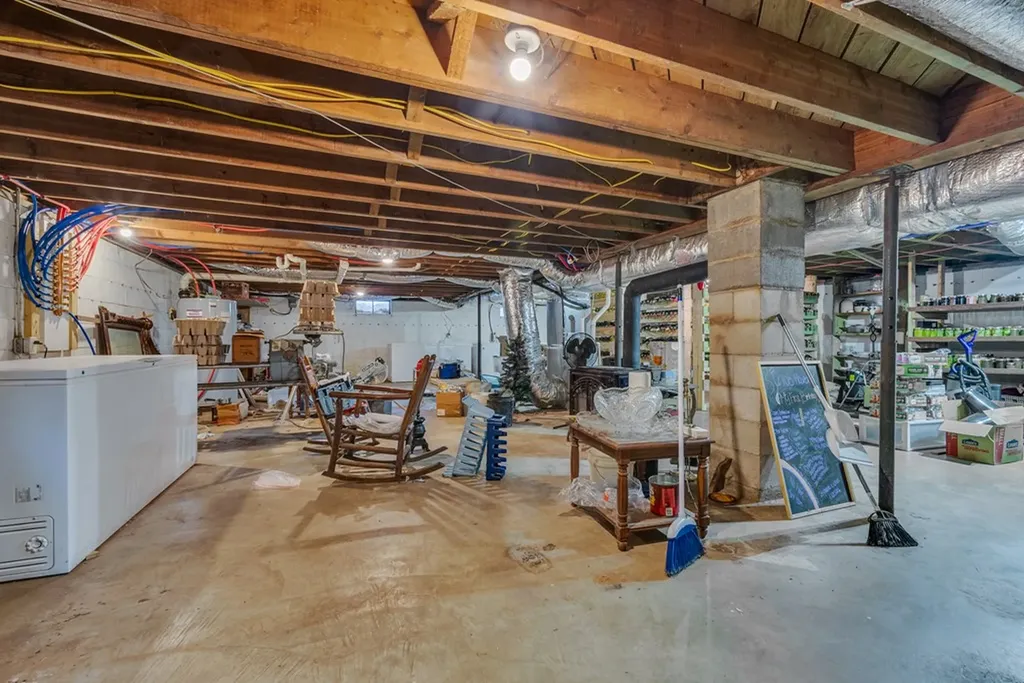 3231 Byrdstown Highway Monroe TN 38573