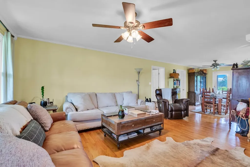 3231 Byrdstown Highway Monroe TN 38573