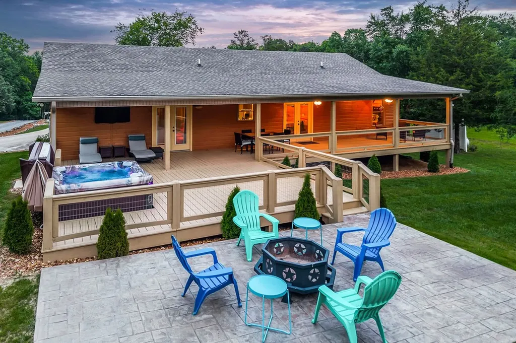 3121 Coon Hunter Lodge Road Jamestown TN 38556