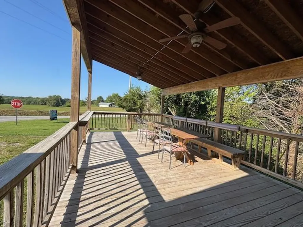 33 Lily Dale Road Allons TN 38541