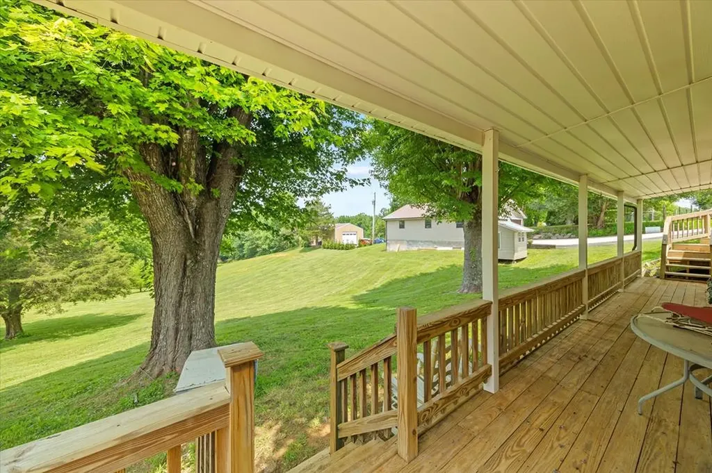 33 Lily Dale Road Allons TN 38541