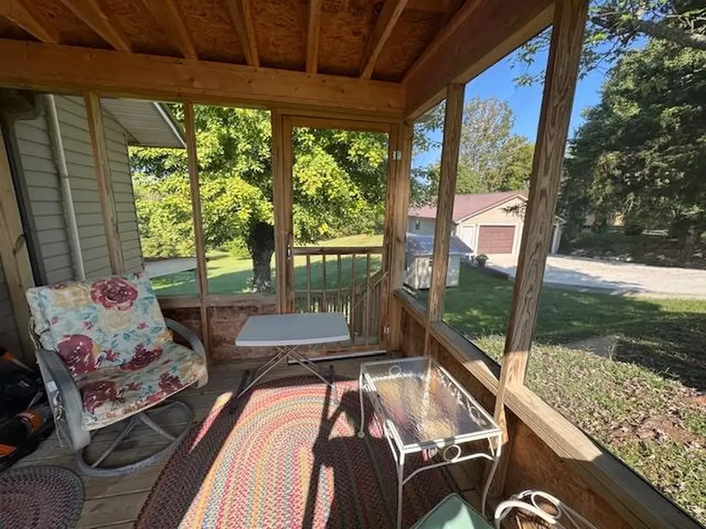 33 Lily Dale Road Allons TN 38541