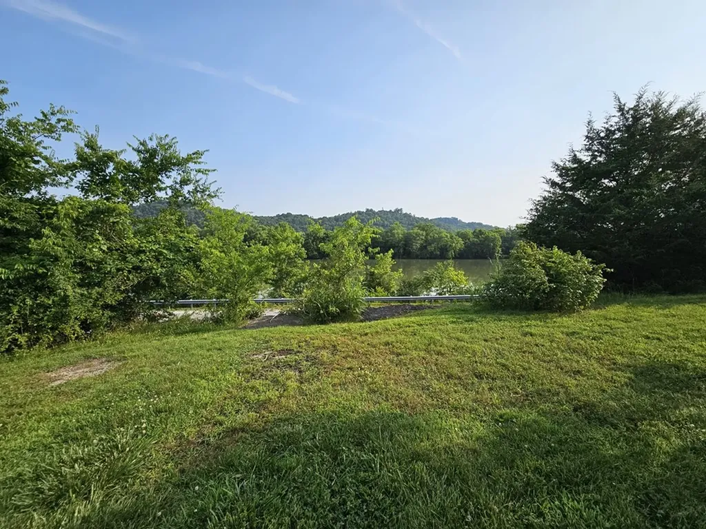 2740 Gladdice Highway Whitleyville TN 38588