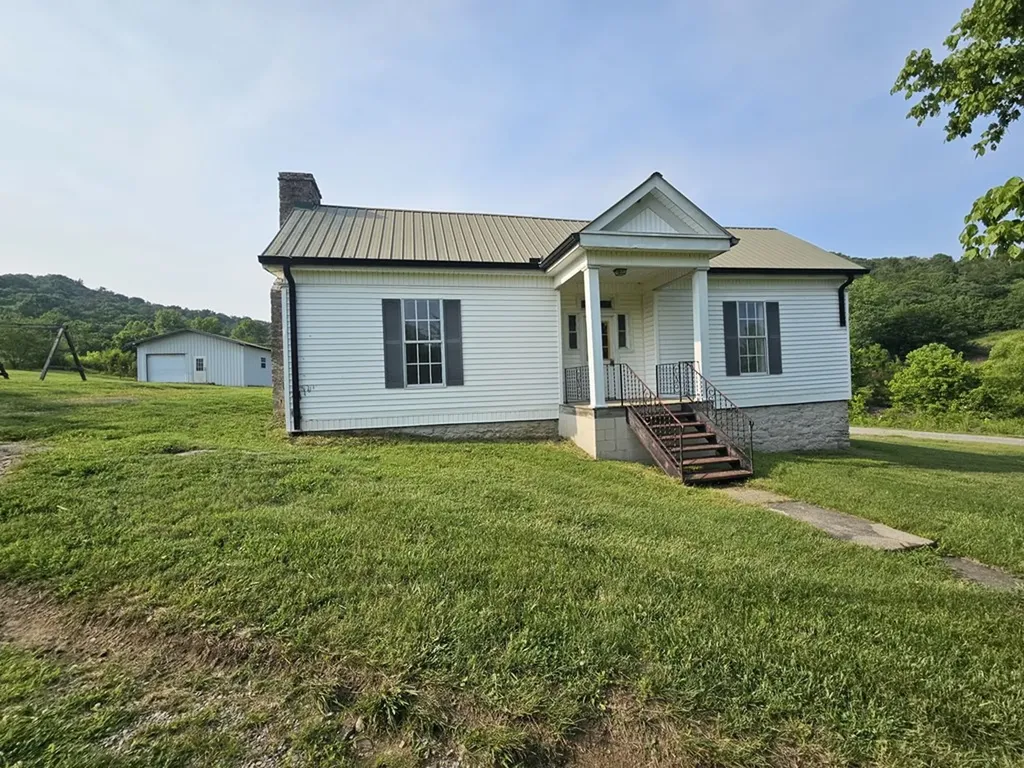 2740 Gladdice Highway Whitleyville TN 38588