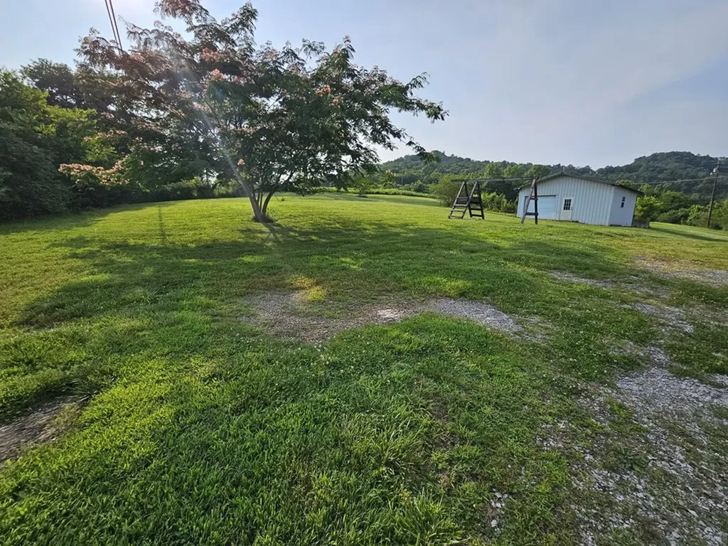 2740 Gladdice Highway Whitleyville TN 38588