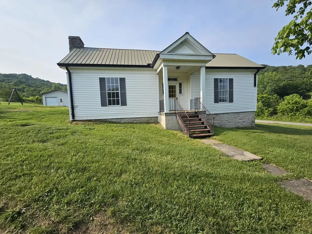 2740 Gladdice Highway Whitleyville TN 38588