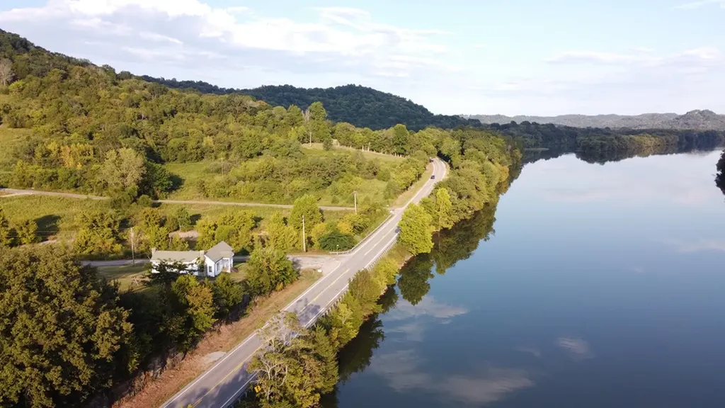 2740 Gladdice Highway Whitleyville TN 38588