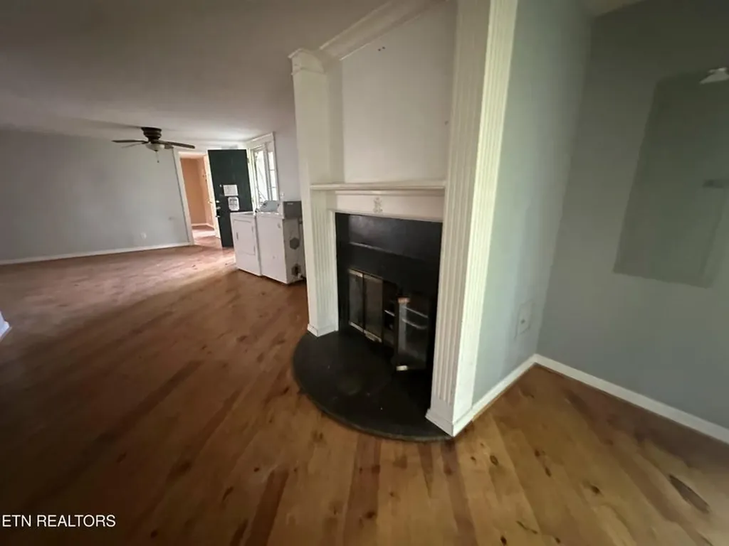 1028 Kennedy Road Jamestown TN 38556