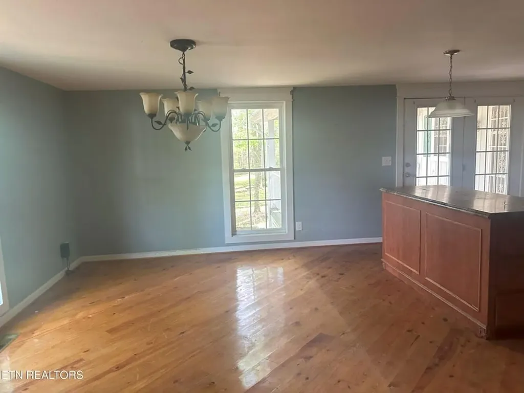 1028 Kennedy Road Jamestown TN 38556