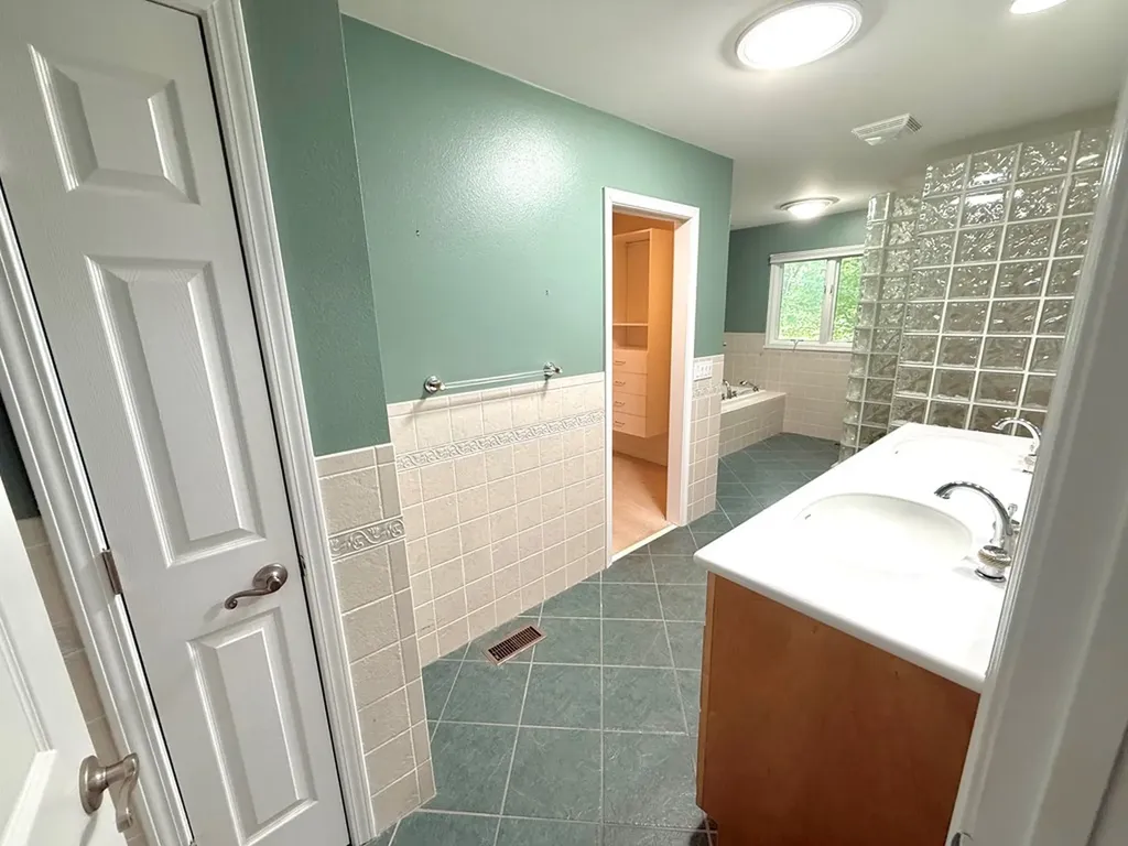 17 Kenwood Court Crossville TN 38558