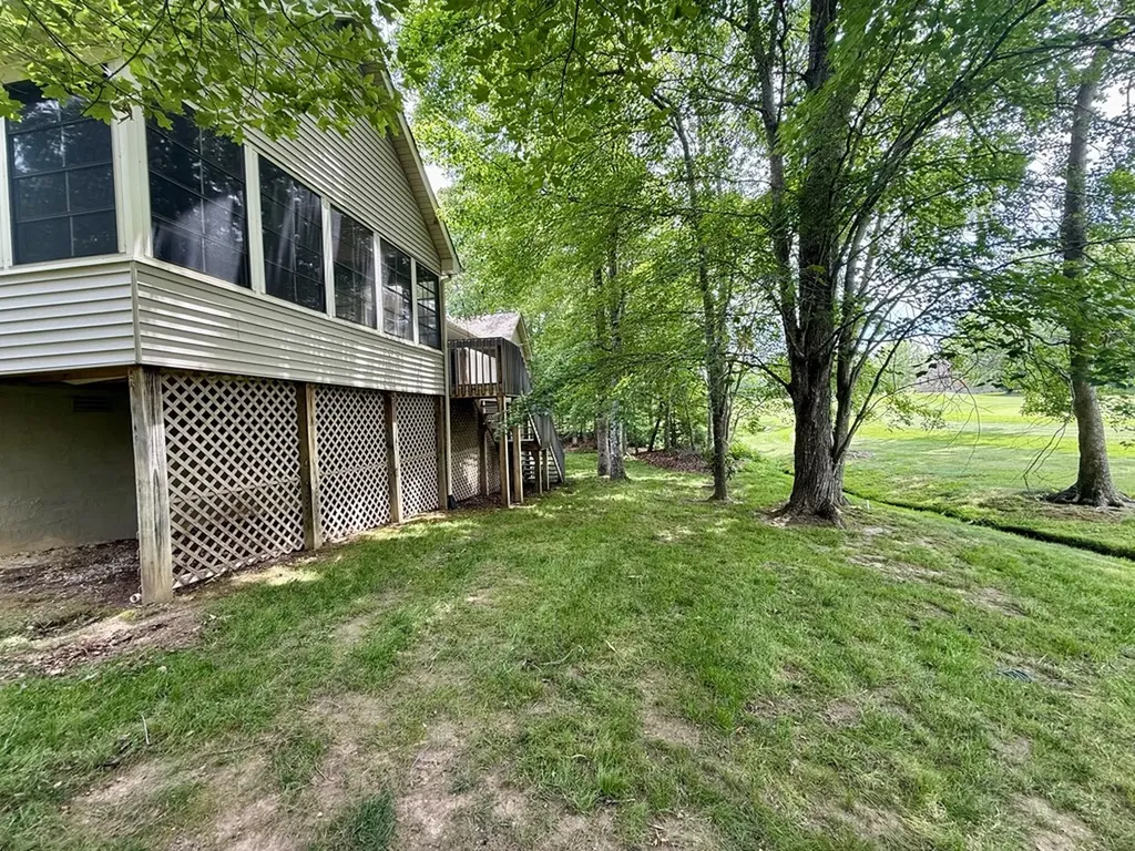 17 Kenwood Court Crossville TN 38558