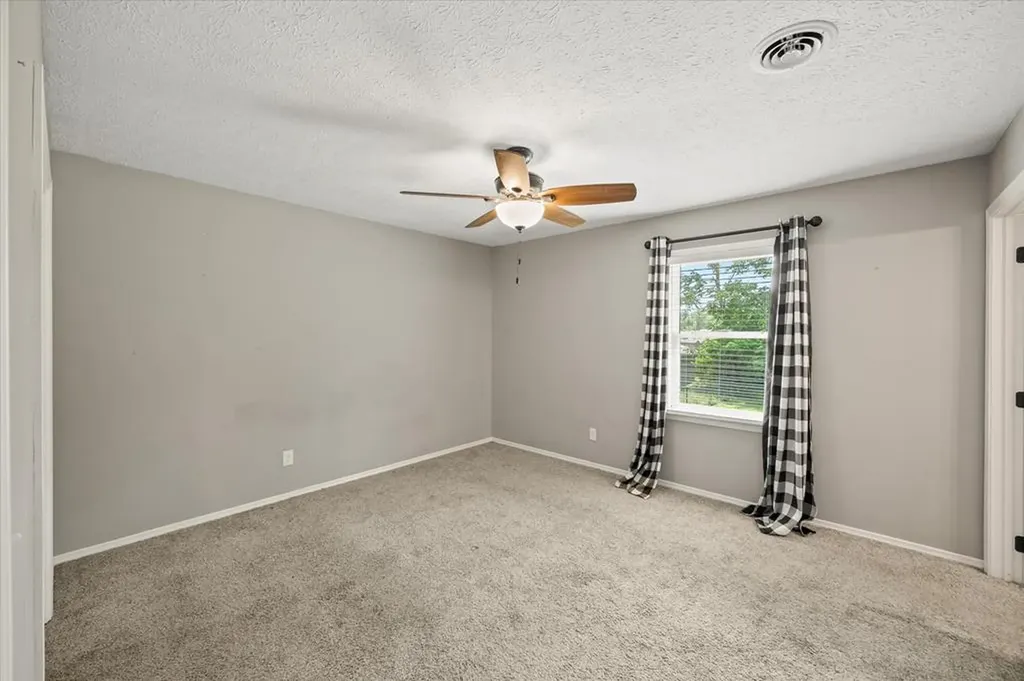 235 E Jere Whitson Road Cookeville TN 38501