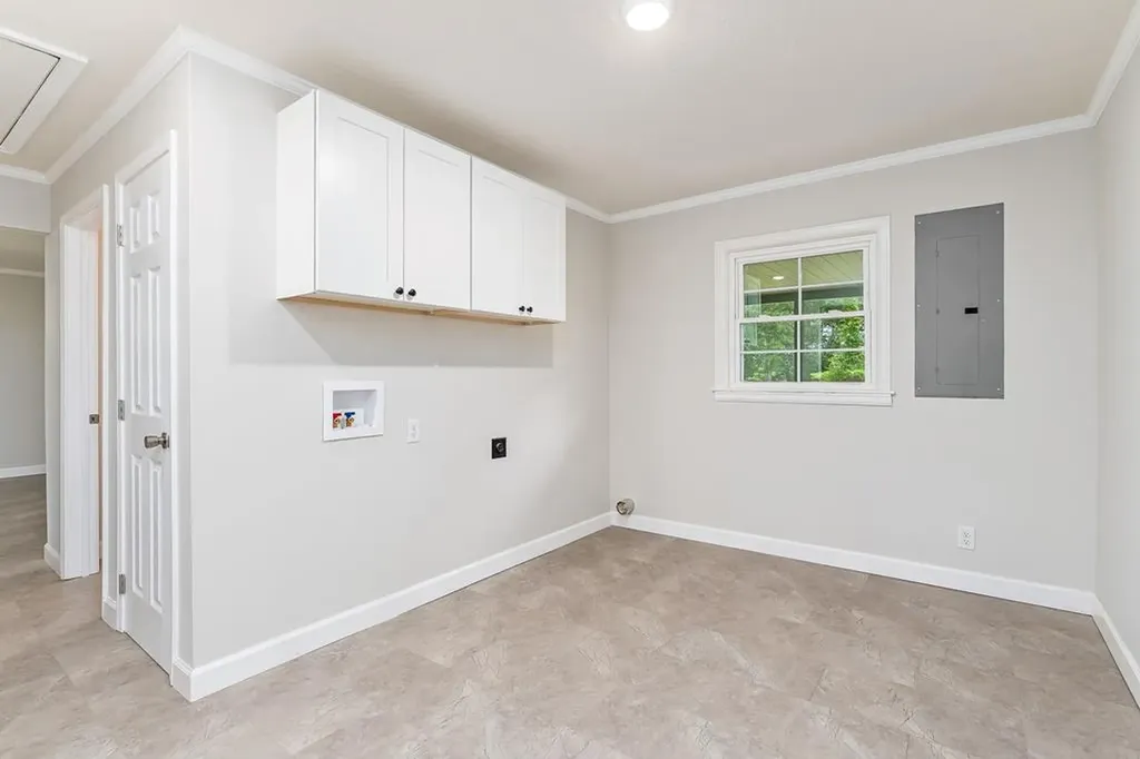 2136 W Broad Street Cookeville TN 38501