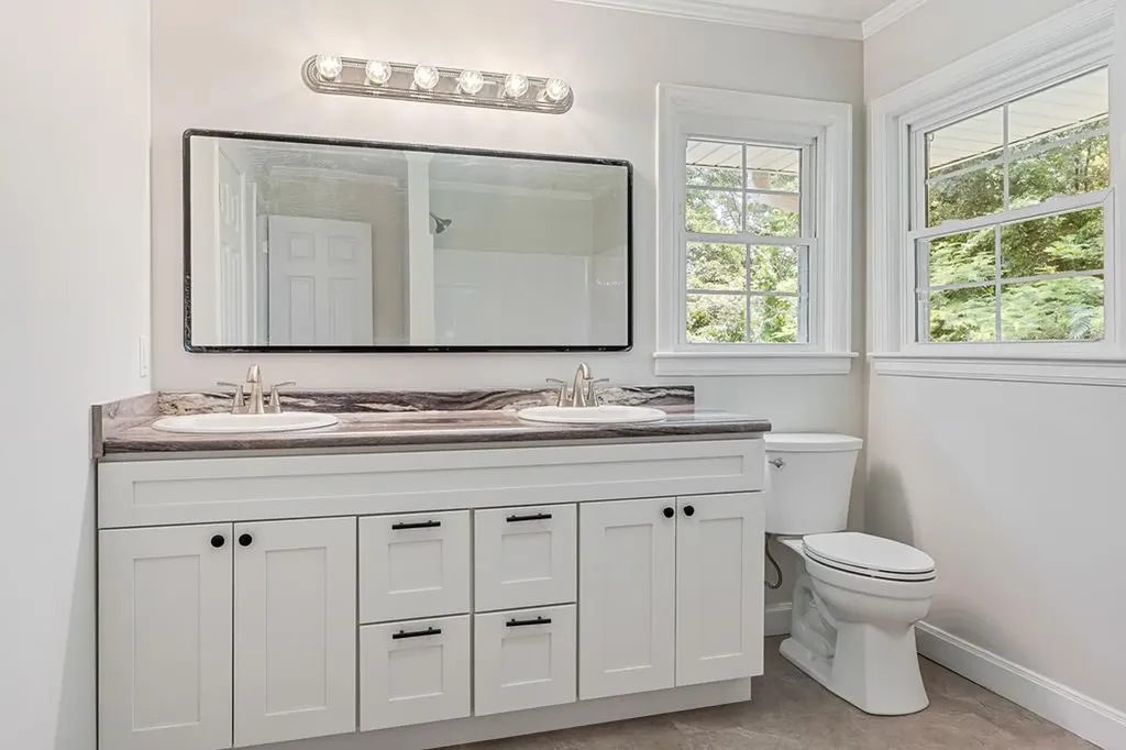 2136 W Broad Street Cookeville TN 38501