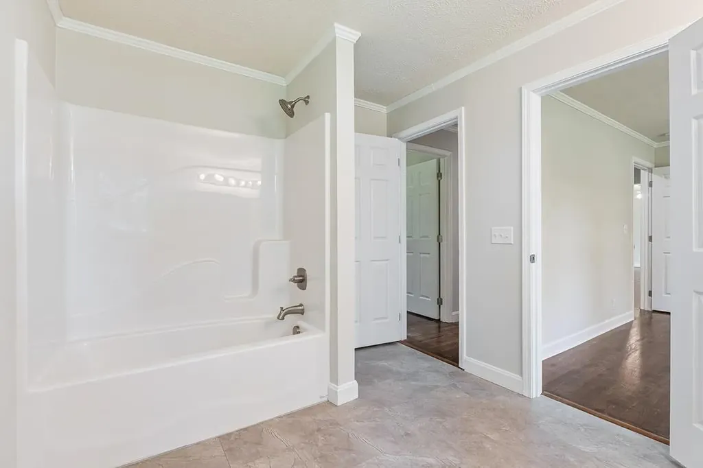 2136 W Broad Street Cookeville TN 38501