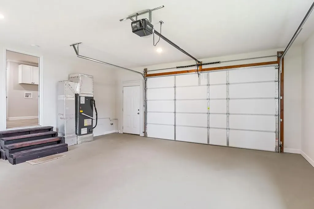 2136 W Broad Street Cookeville TN 38501