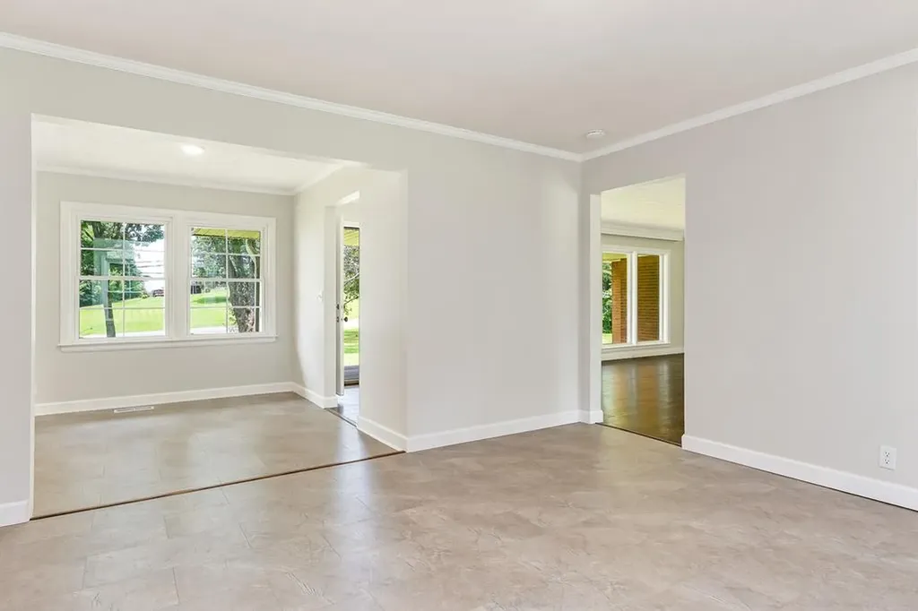 2136 W Broad Street Cookeville TN 38501