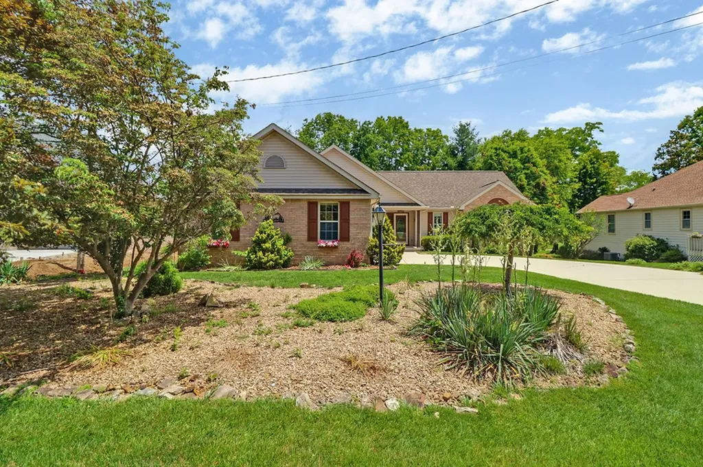 104 Minetta Drive Crossville TN 38558