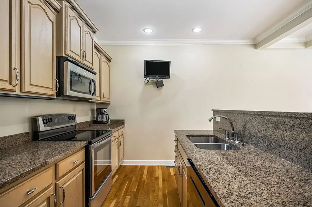 547 Martin Ridge Lane Gainesboro TN 38562