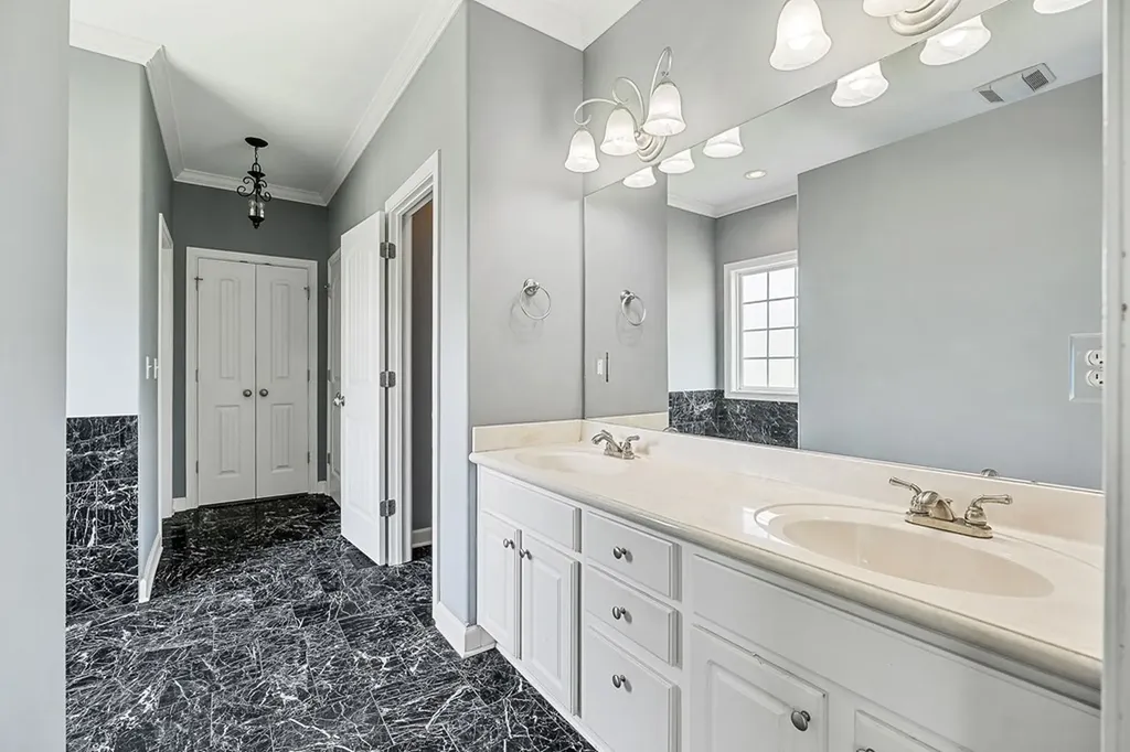 547 Martin Ridge Lane Gainesboro TN 38562