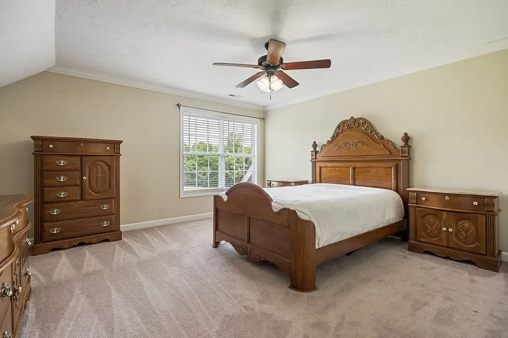 547 Martin Ridge Lane Gainesboro TN 38562