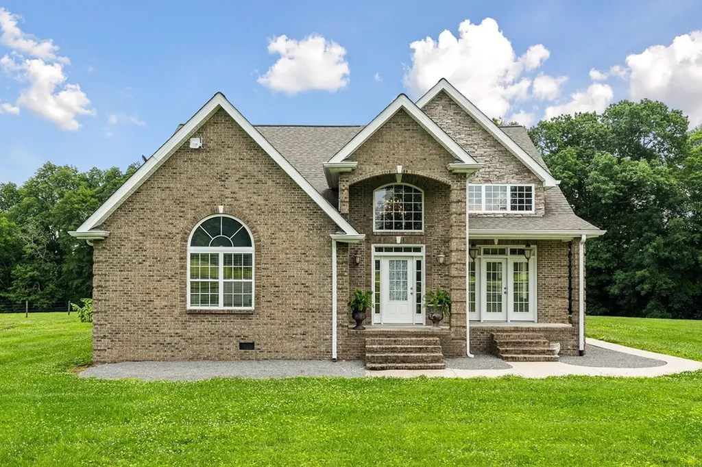 547 Martin Ridge Lane Gainesboro TN 38562