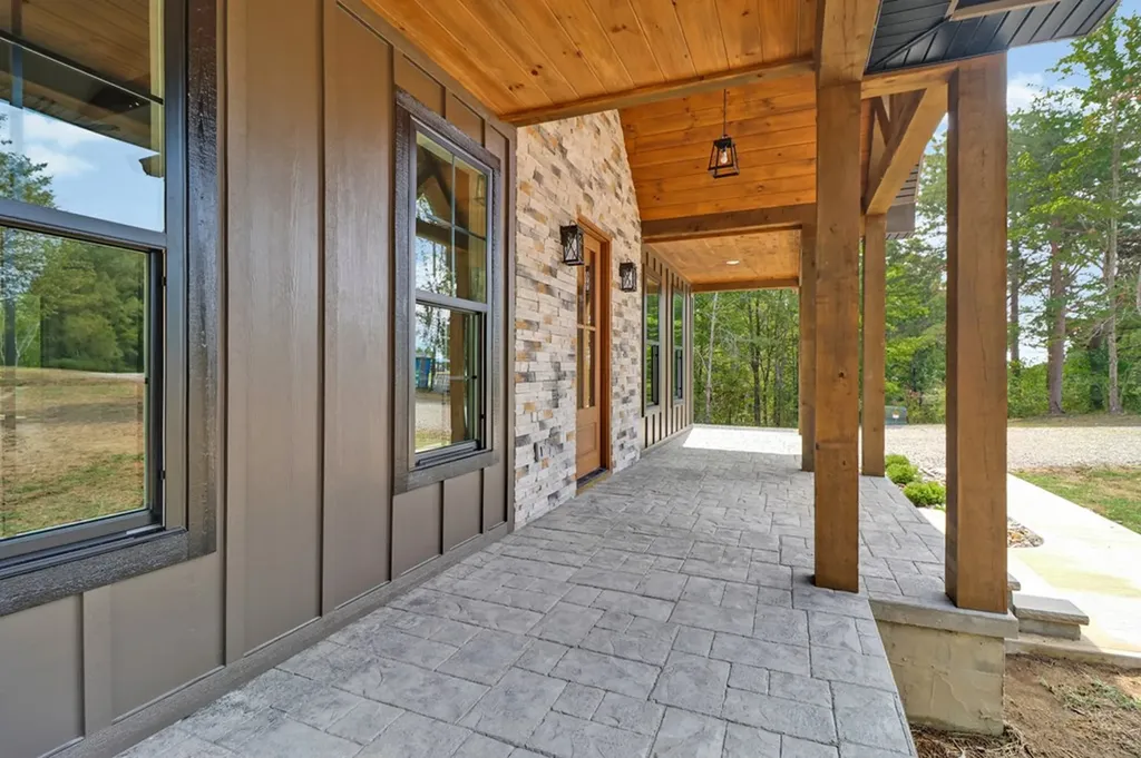 1119 Nichol Creek Drive Jamestown TN 38556