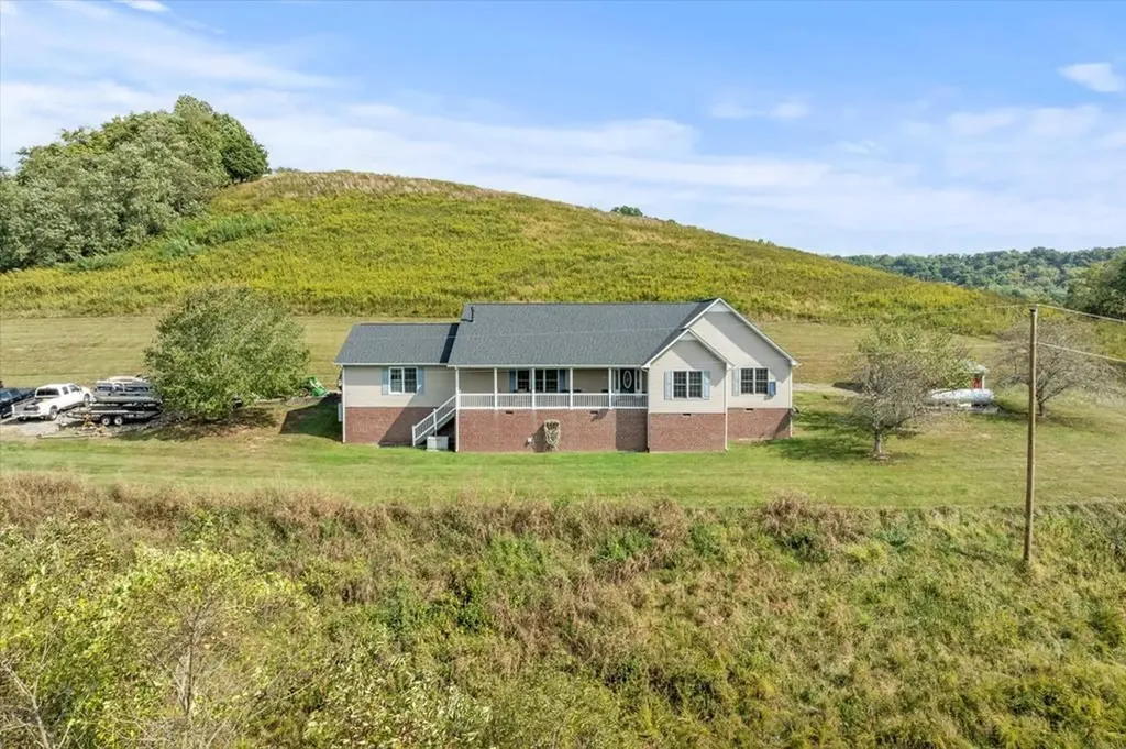 1028 Huff Hollow Road Granville TN 38564