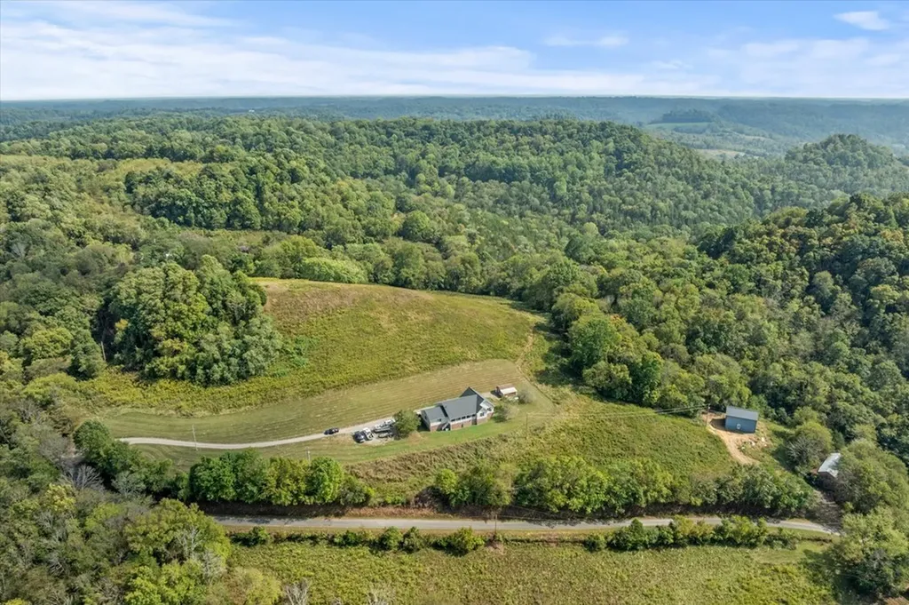 1028 Huff Hollow Road Granville TN 38564