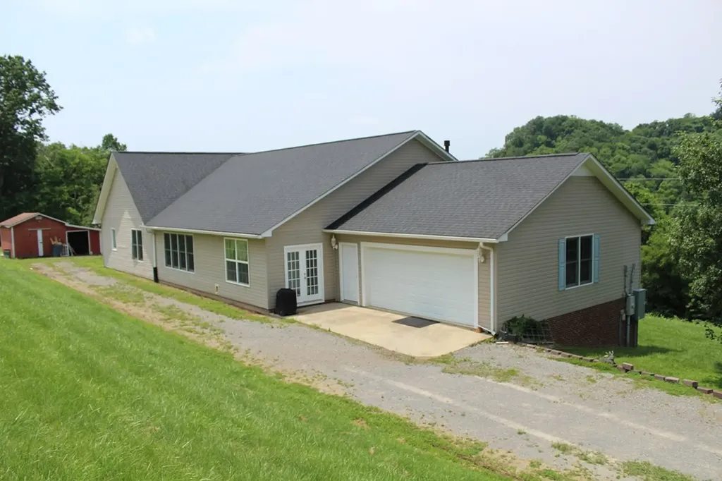 1028 Huff Hollow Road Granville TN 38564