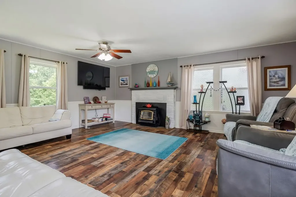 89 Elm Lane Pleasant Hill TN 38583