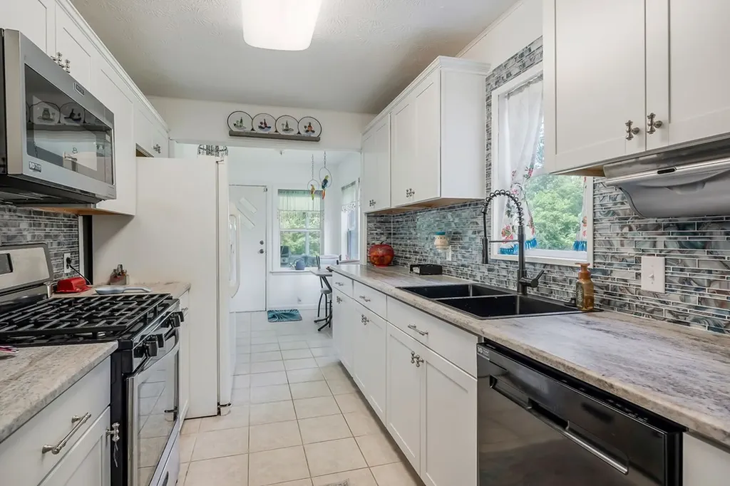 89 Elm Lane Pleasant Hill TN 38583