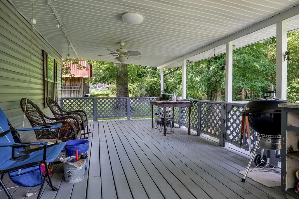 89 Elm Lane Pleasant Hill TN 38583