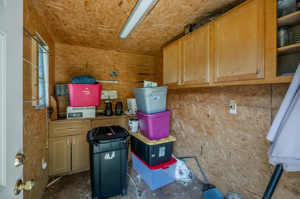 89 Elm Lane Pleasant Hill TN 38583