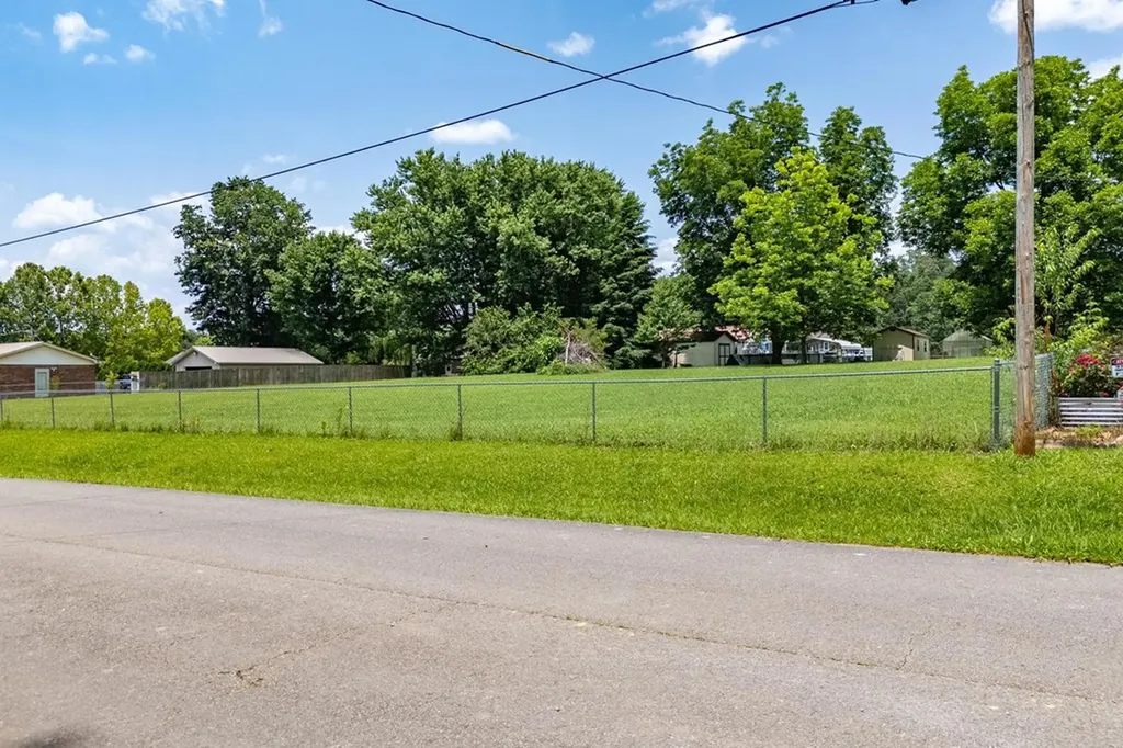 Lot 106 Hidden Valley Circle Mcminnville TN 37110