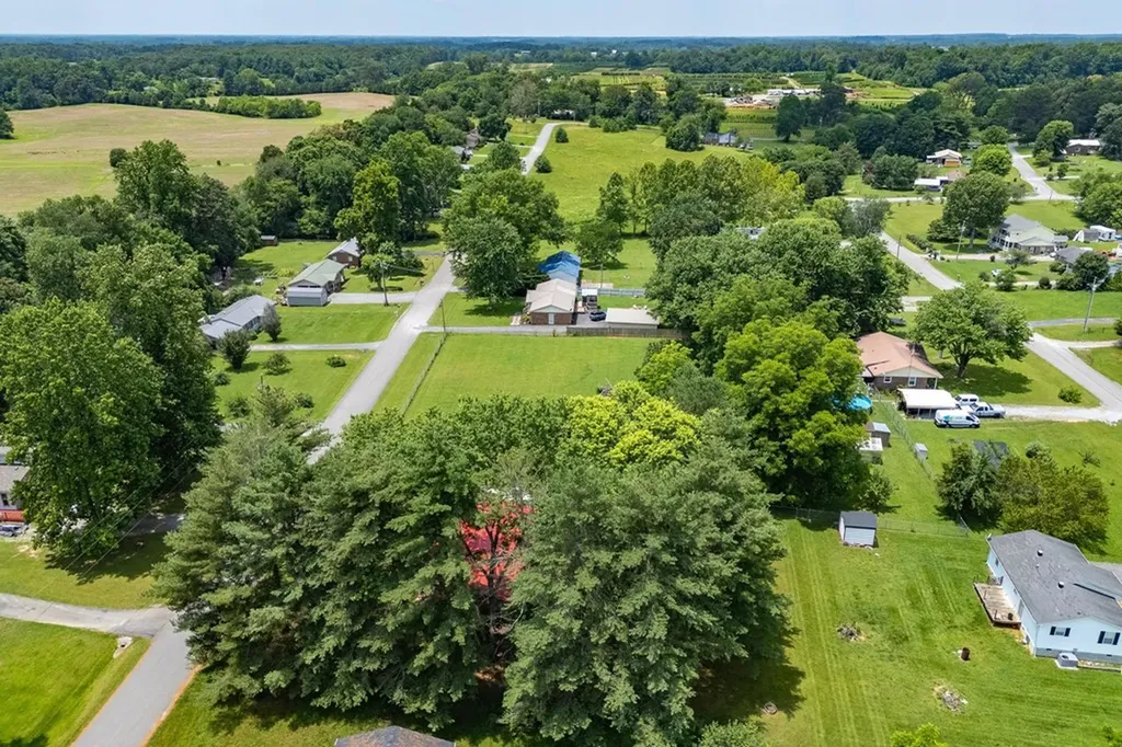 Lot 106 Hidden Valley Circle Mcminnville TN 37110