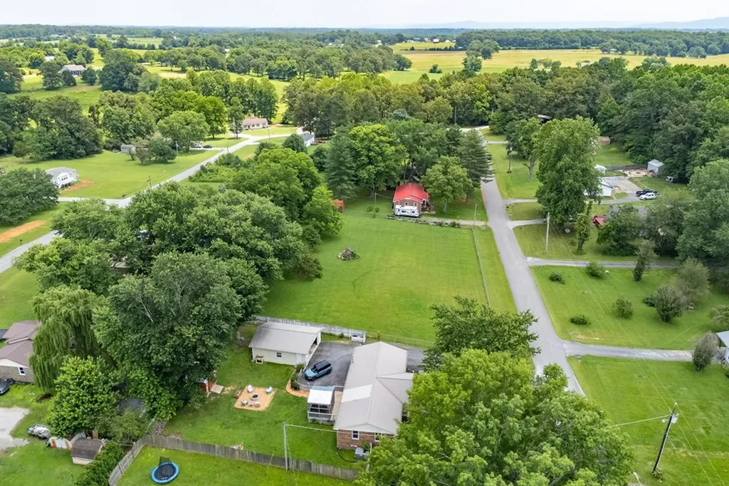 Lot 106 Hidden Valley Circle Mcminnville TN 37110