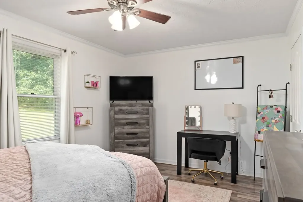 2876 Hilham Highway Hilham TN 38568