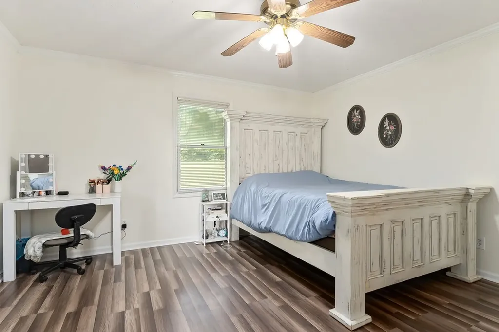 2876 Hilham Highway Hilham TN 38568