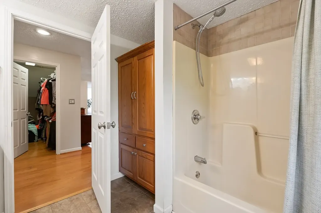 2876 Hilham Highway Hilham TN 38568