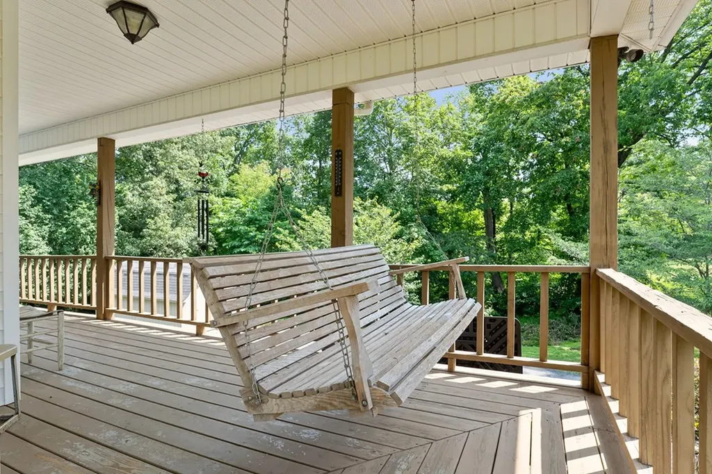 2876 Hilham Highway Hilham TN 38568