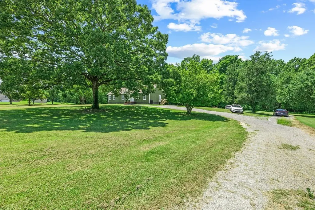 347 Hailey Ridge Lane Gainesboro TN 38562