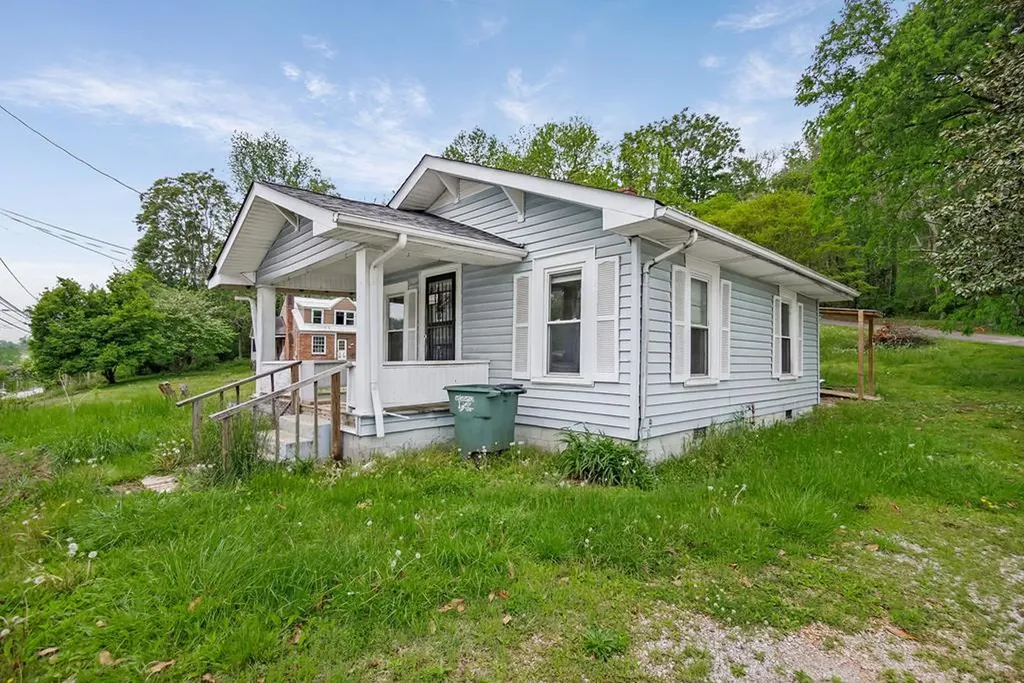 147 Mayberry Street Sparta TN 38583