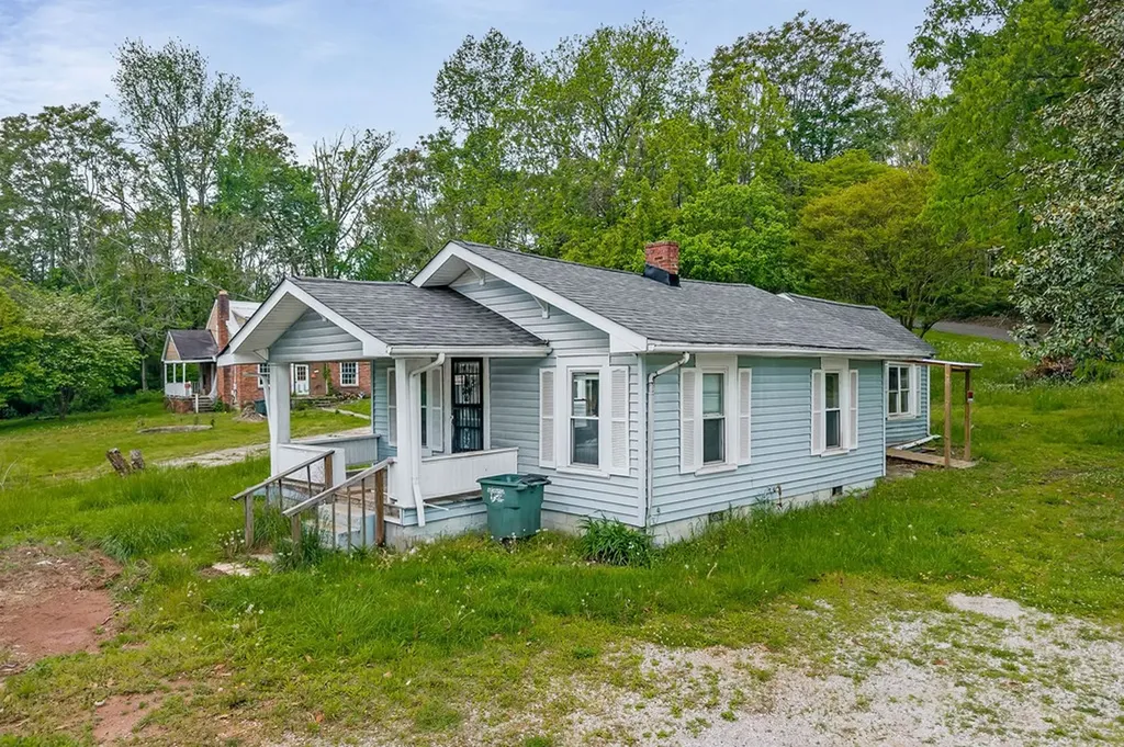 147 Mayberry Street Sparta TN 38583